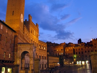 Piazza at night