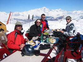Lunch at 3000m