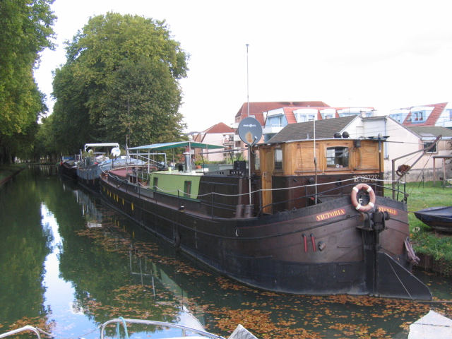 Canal Boats at Hetzlader