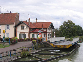 Swinging Bridge at Vendenheim