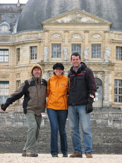 Tourists at Vaux-le-Vicomte (T)