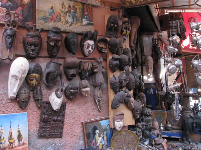 African mask store